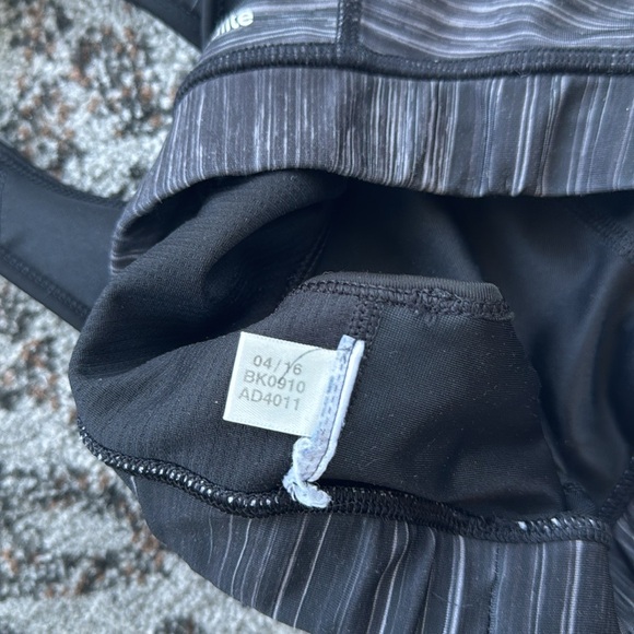 Adidas Climalite Sports Bra Black Heathered Gray Small - Picture 5 of 6